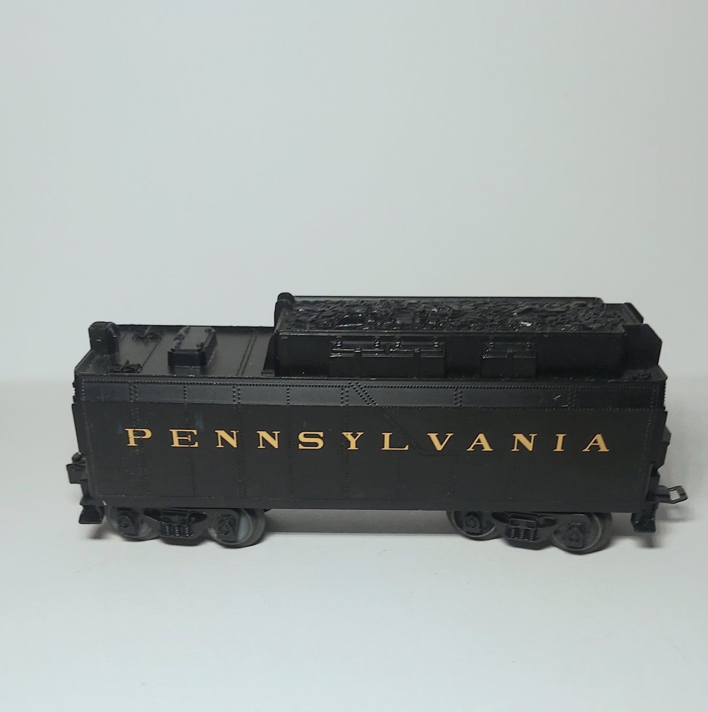 Lionel ~ 8632 4-4-2 Steam Engine & tender Pennsylvania