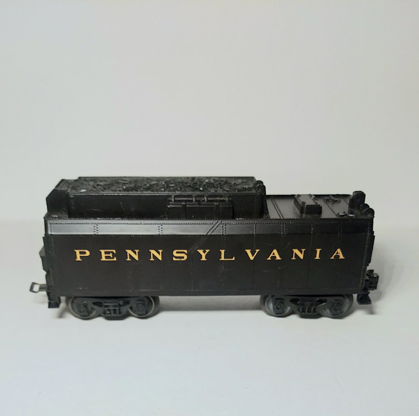 Lionel ~ 8632 4-4-2 Steam Engine & tender Pennsylvania