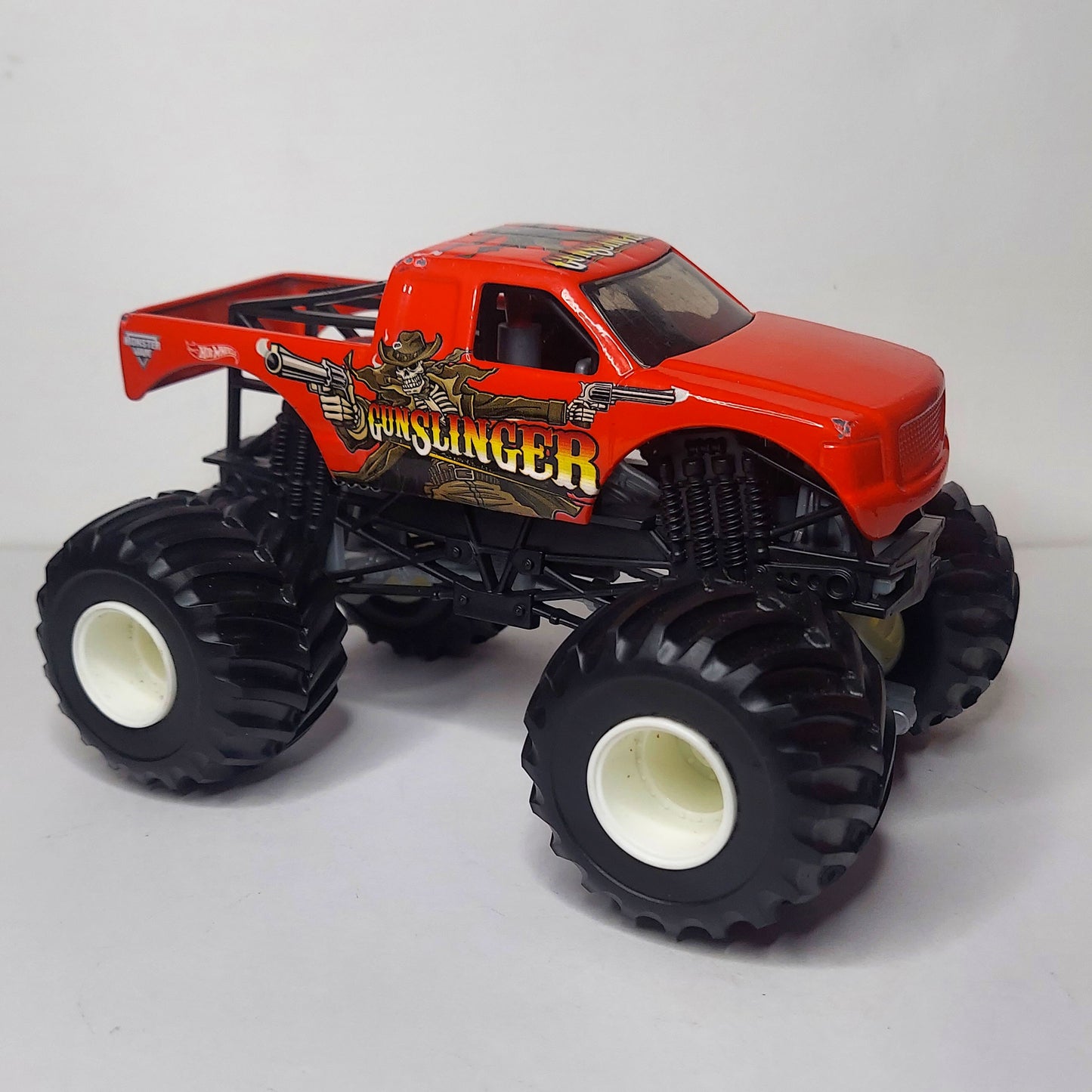 Hot Wheels Monster Jam 1:24 GUNSLINGER