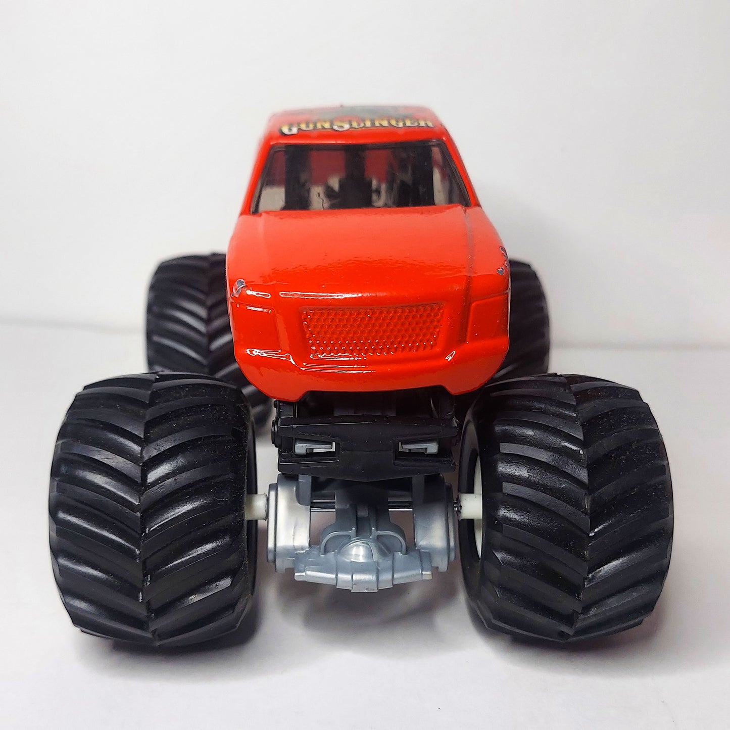 Hot Wheels Monster Jam 1:24 GUNSLINGER