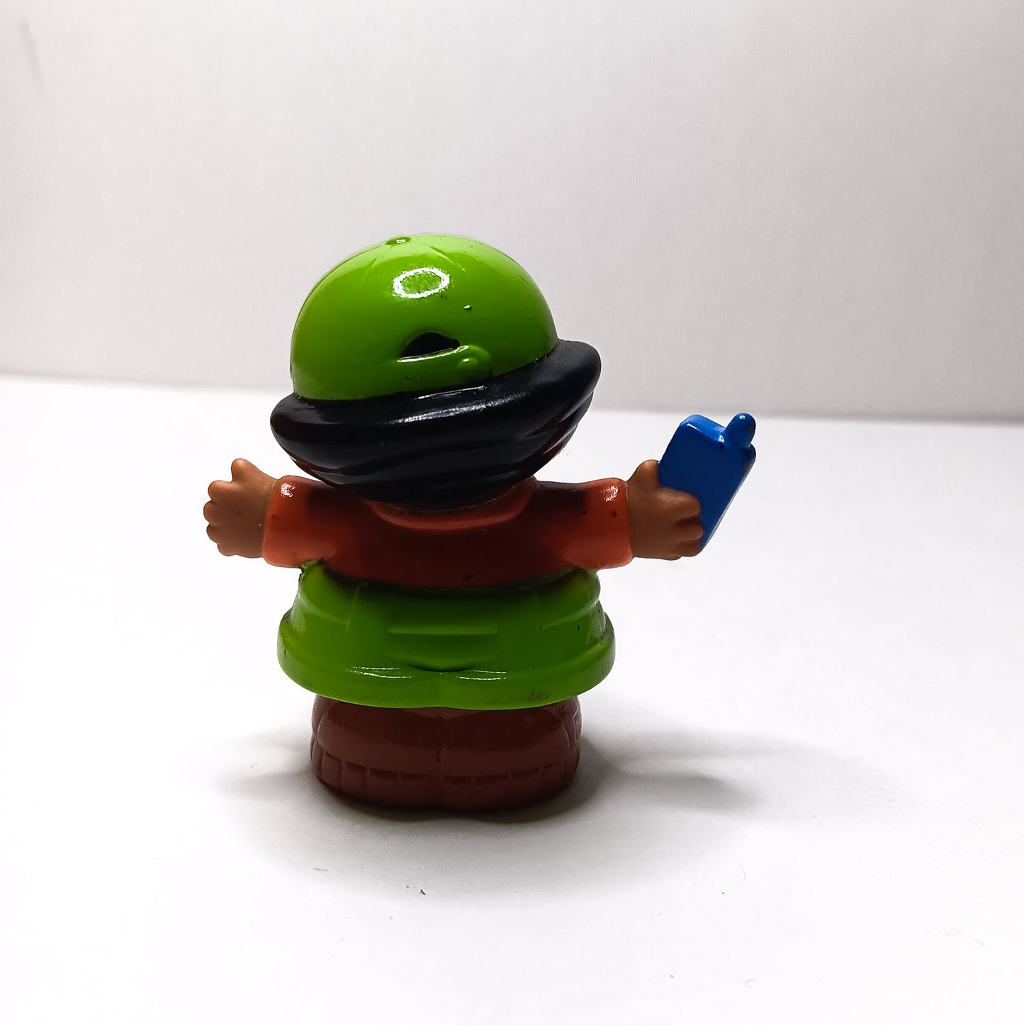 Fisher Price Little People 2001 Hispanic Zoo Keeper Worker