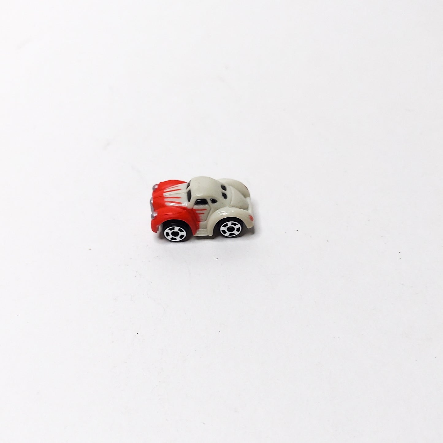 Mini MMTL Micro Machine Hot Rod Red and white