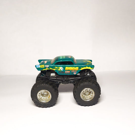 Hot Wheels Monster Jam Avenger Green Monster Truck 1:64 Metal Base Mattel