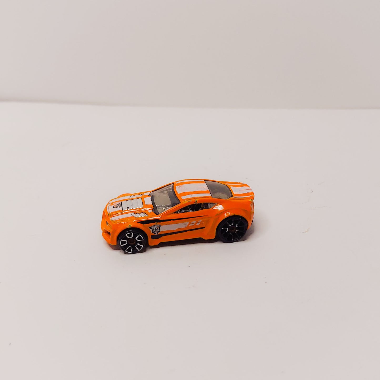 Hot Wheels  Torque Twister 2014