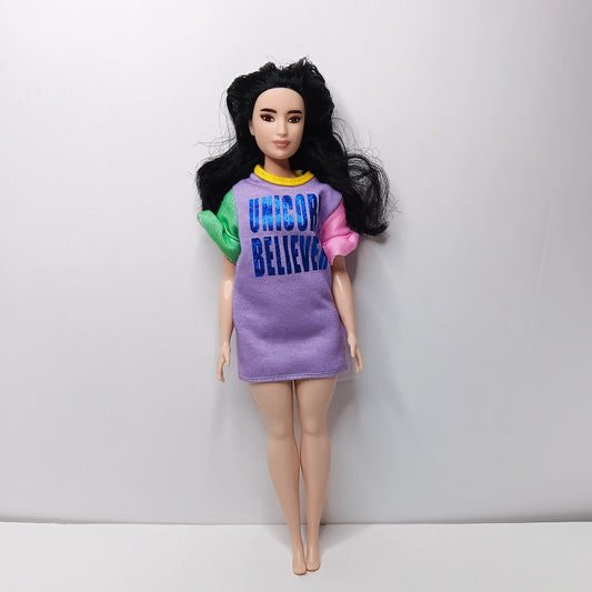 Curvy Barbie fashionista doll Barbie