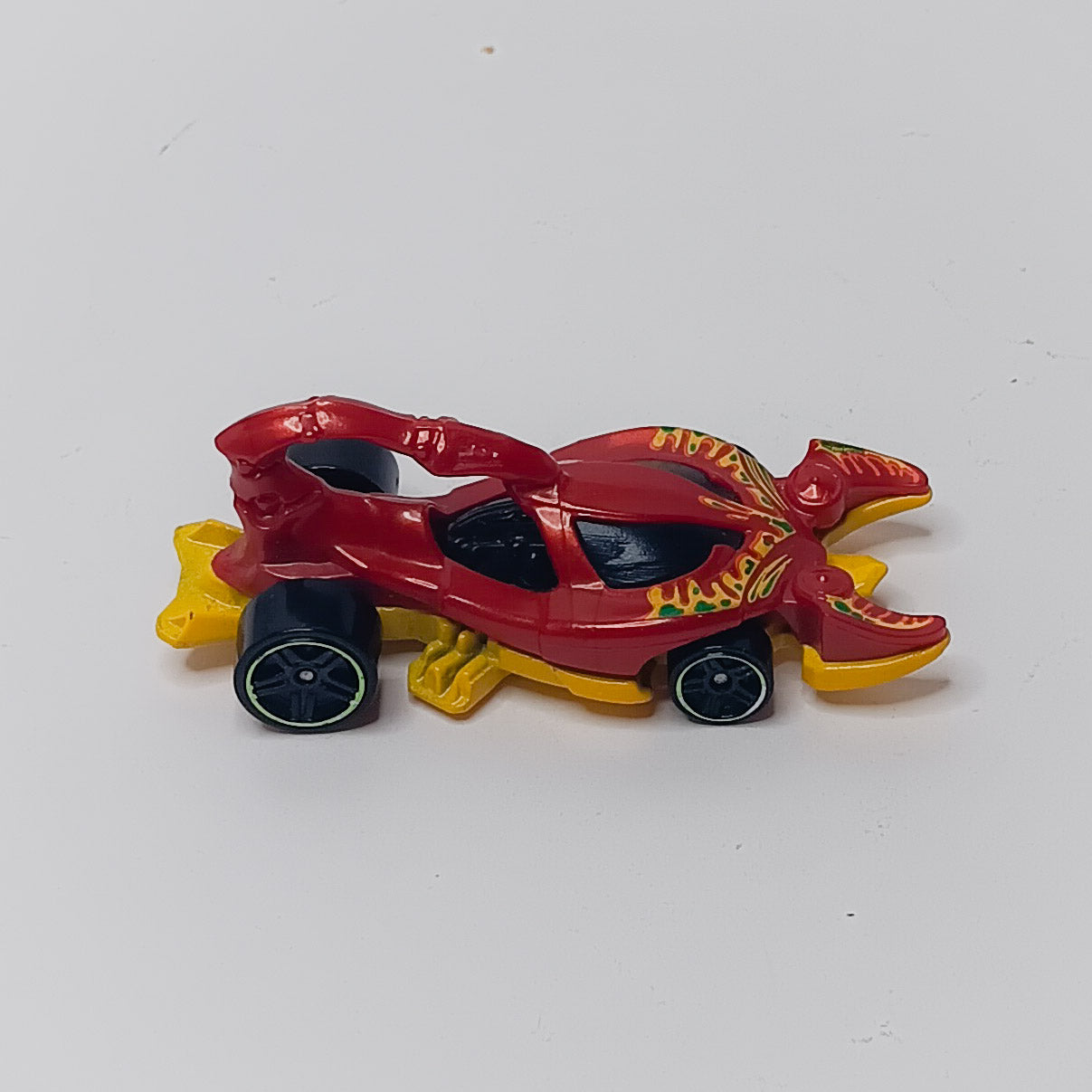 RED 2014 Hot Wheels SCORPEDO 52 - HW Imagination red and yellow loose