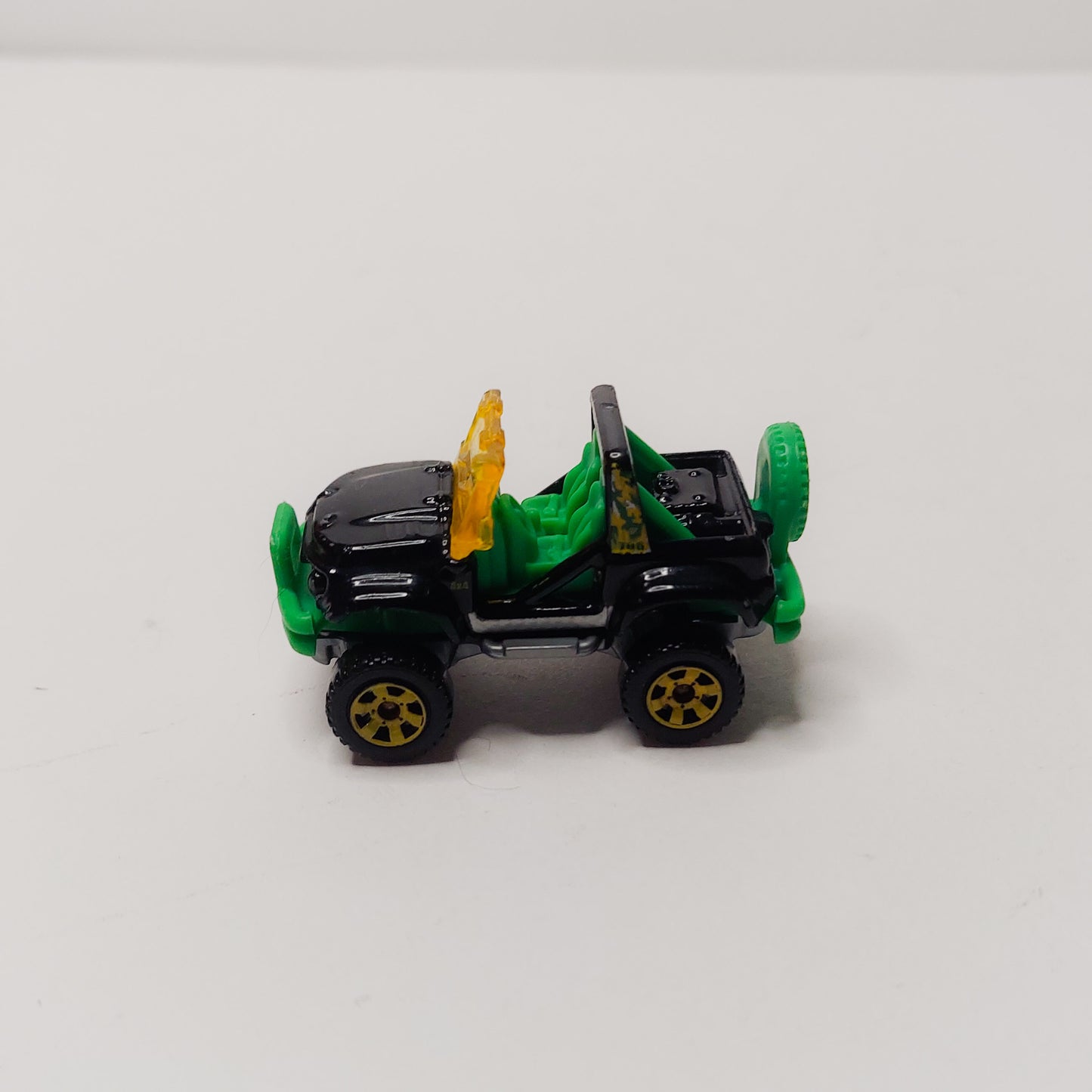 Matchbox Cliff Hanger Black/Green 4x4 Off-Road Buggy SUV 1/64 Scale