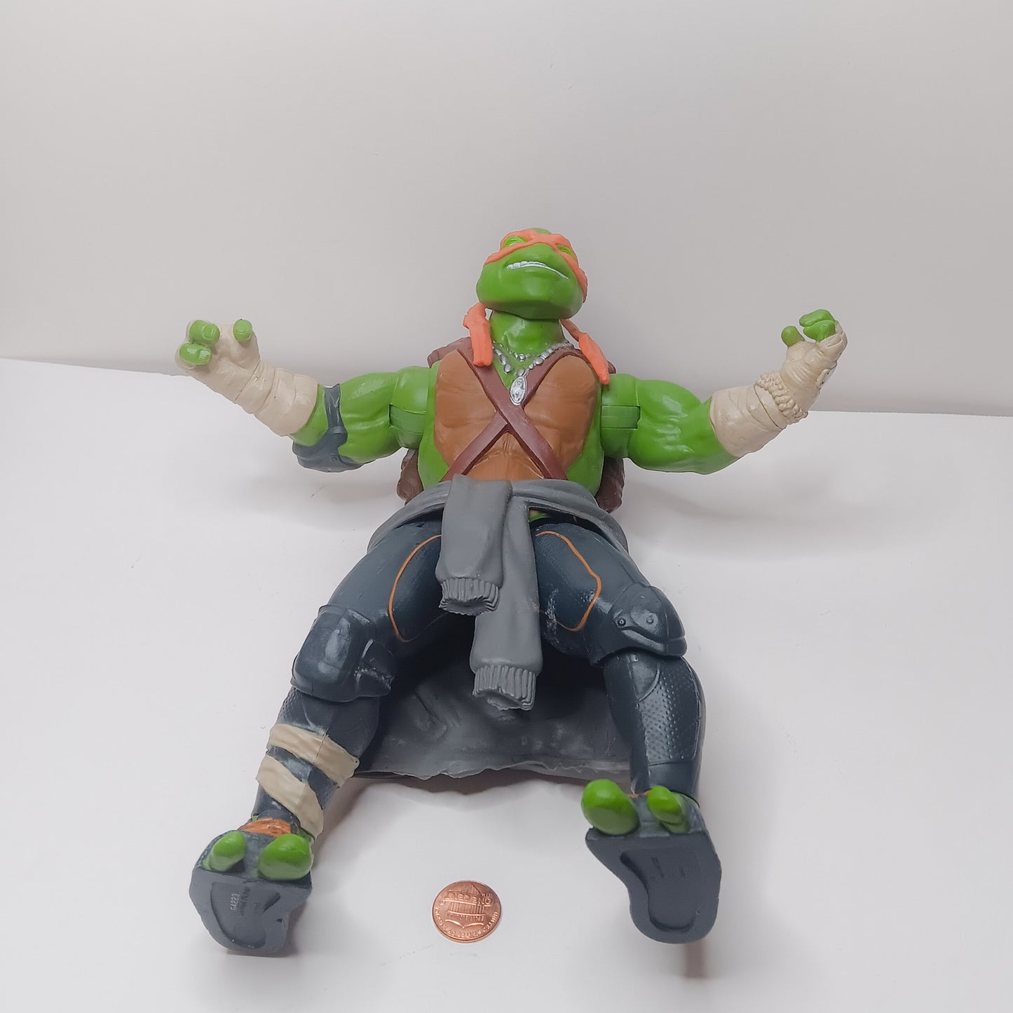 TMNT Teenage Mutant Ninja Turtles Michelangelo 11in Combat Figure