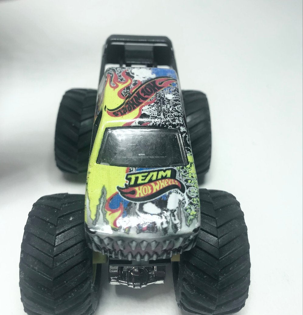 Team HOT WHEELS Die Cast Monster Truck 1:64 Collectible Toy 2018