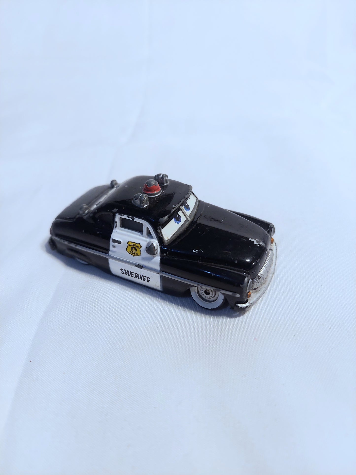 Disney Pixar Diecast Metal Cars Sheriff Police Cruiser Radiator Springs