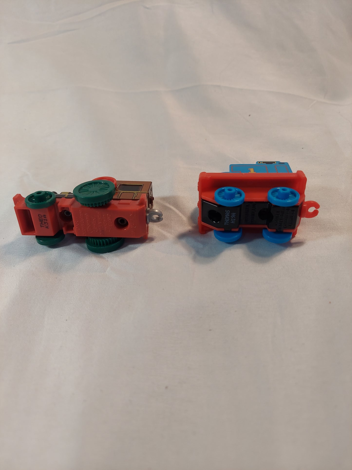 plastic gullane thomas train 2015 thomas & Theo the Experimental train