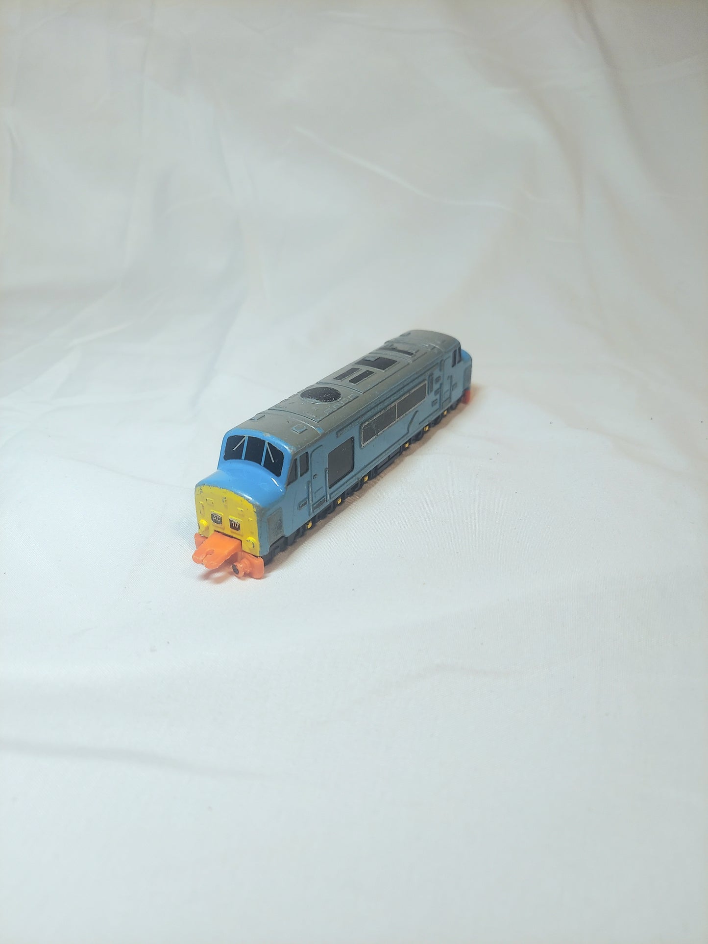 ERTL D199 Diesel Thomas the Train Engine & Friends Vintage Diecast