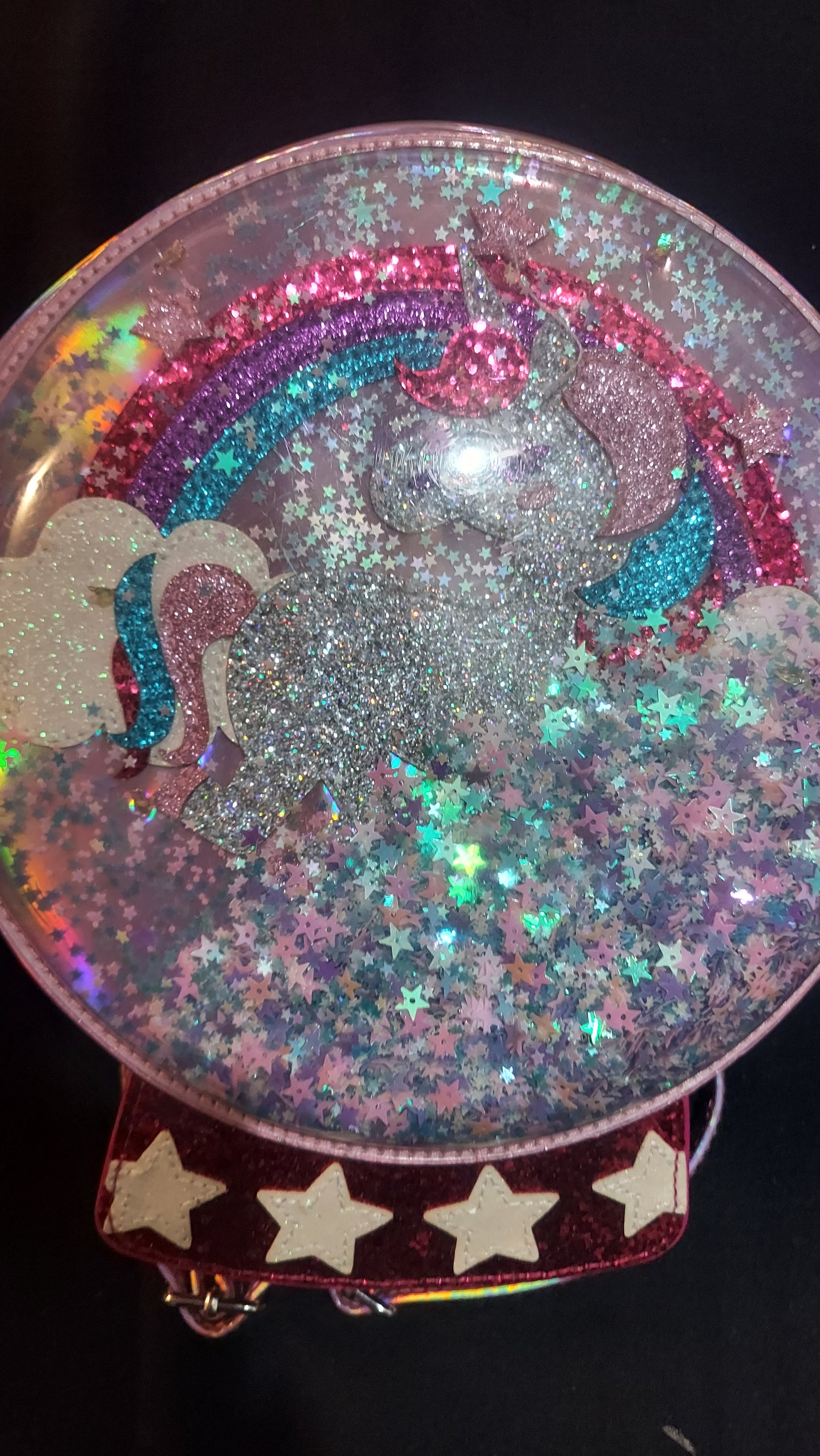 Children's Place sparkly unicorn bag with lights
Good condition