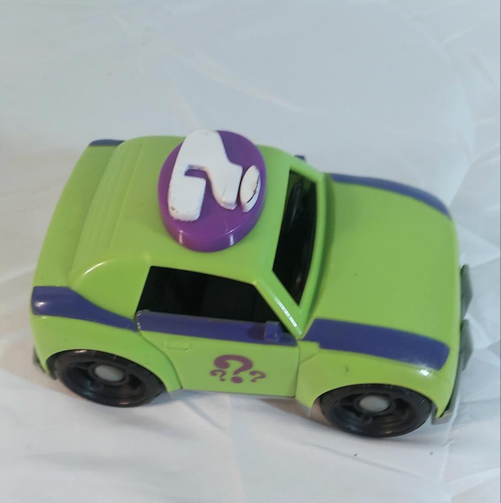 2009 FISHER PRICE IMAGINEXT THE RIDDLER CAR