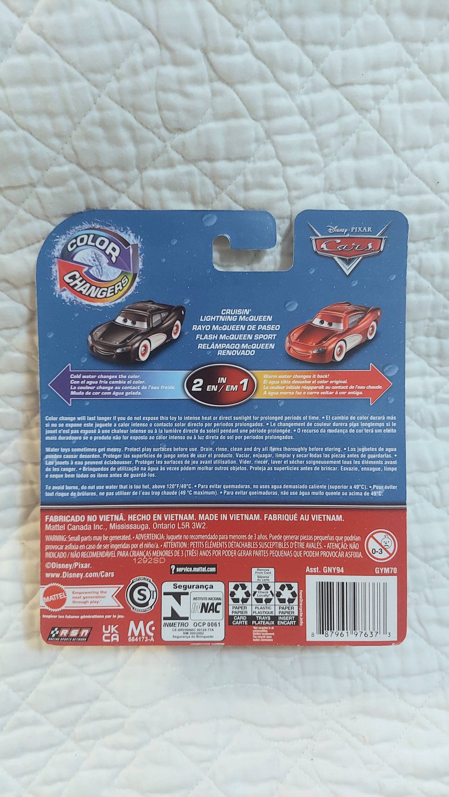 Disney Pixar Cars 2021 Color Changers CRUISIN LIGHTNING MCQUEEN