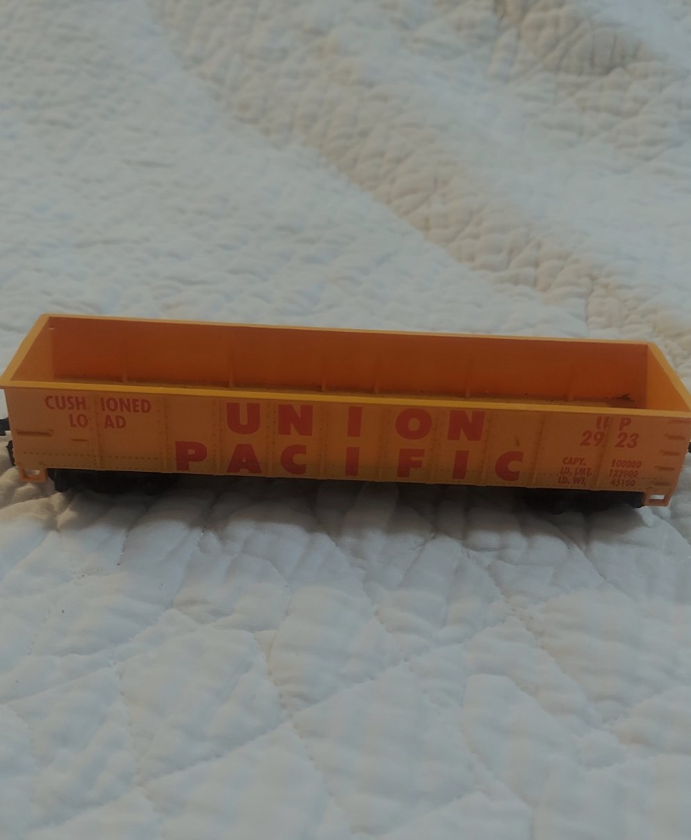 Bachman Union Pacific Gondola  Ho Train Car