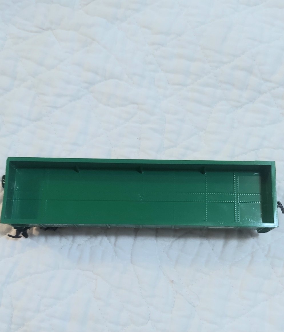 HO Scale Bachmann - Burlington Northern Gondola B.N. 553557 No load