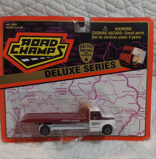 Vintage 1996 Road Champs Deluxe Series Jerr-Dan Flatbed Sevell’s Auto Body NJ