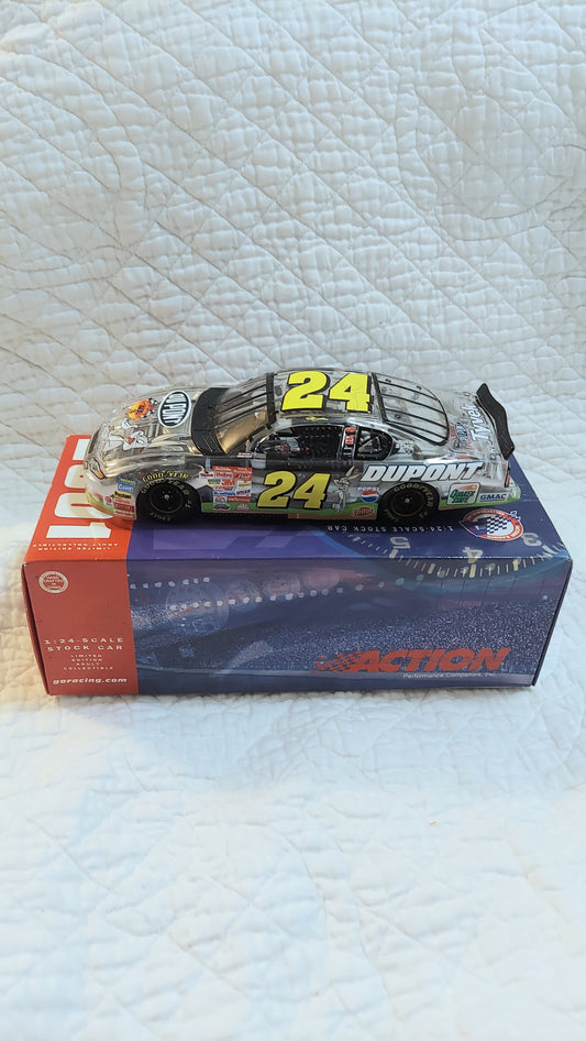 JEFF GORDON #24 DuPont / Looney Tunes 2001 Monte Carlo Clear Car 1:24 Action