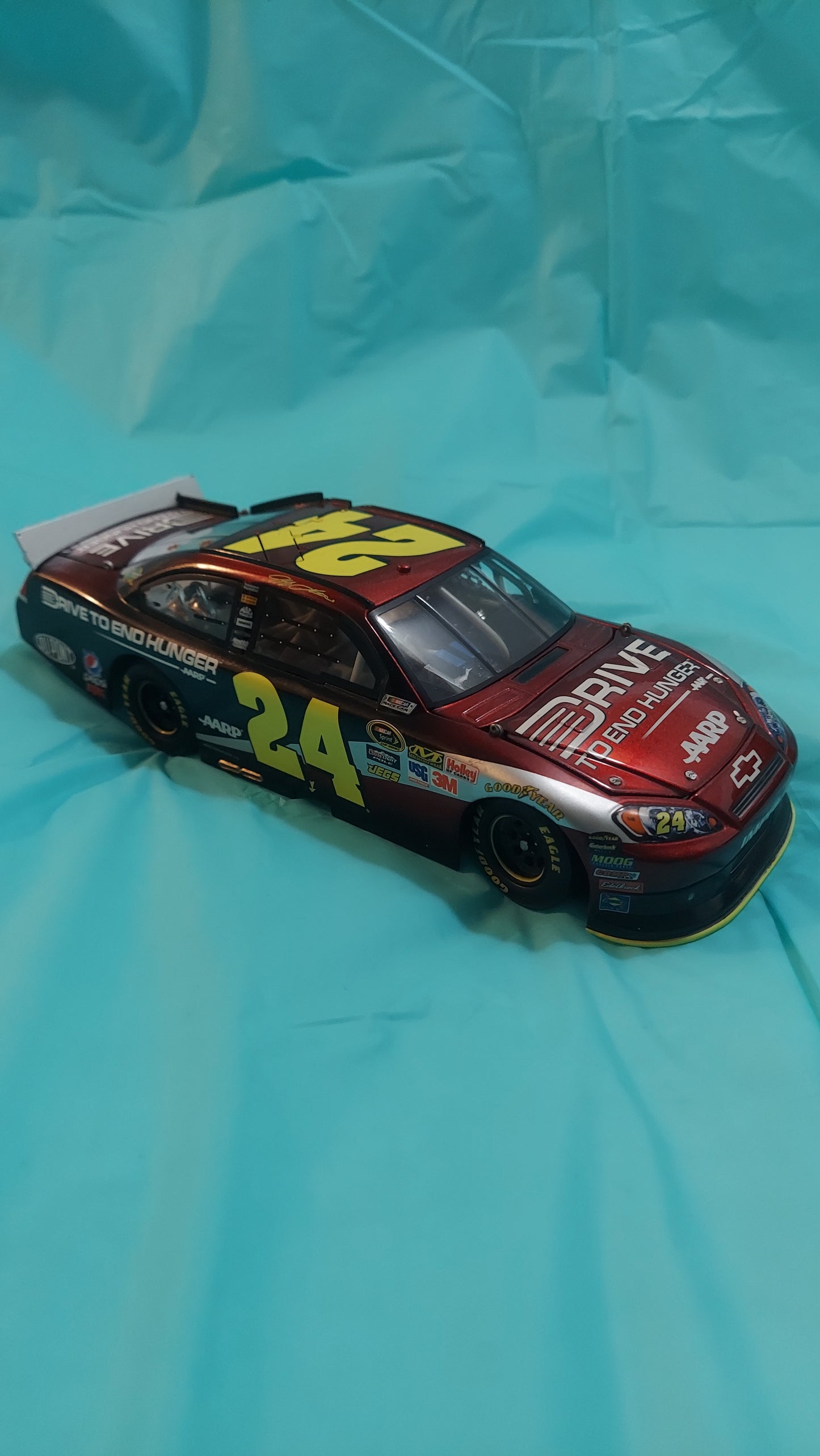 Jeff Gordon #24 AARP DTEH Drive To End Hunger 2011 Chevy Impala LIONEL