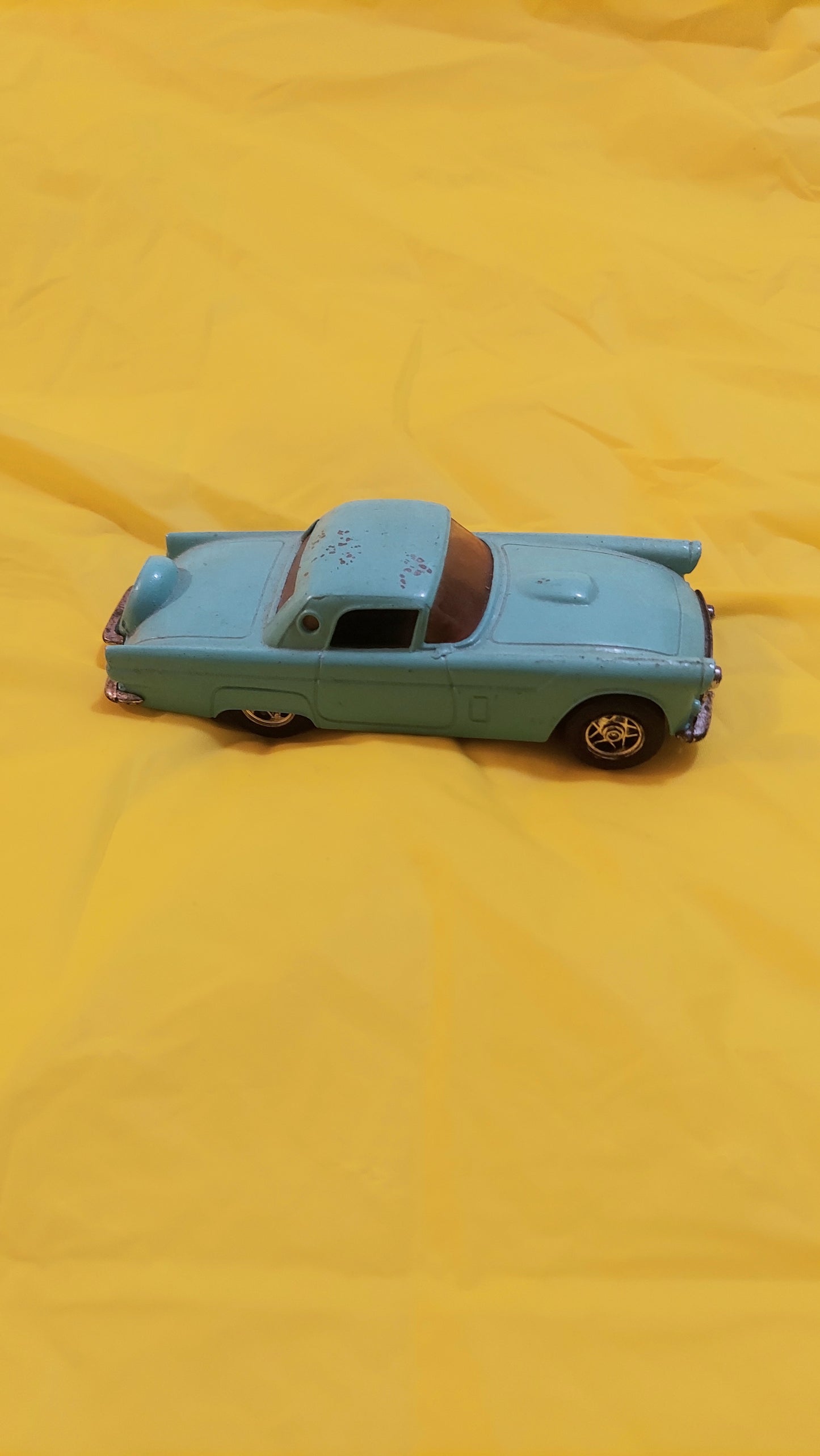 Tootsietoy Die Cast Metal and Plastic '56 T-Bird