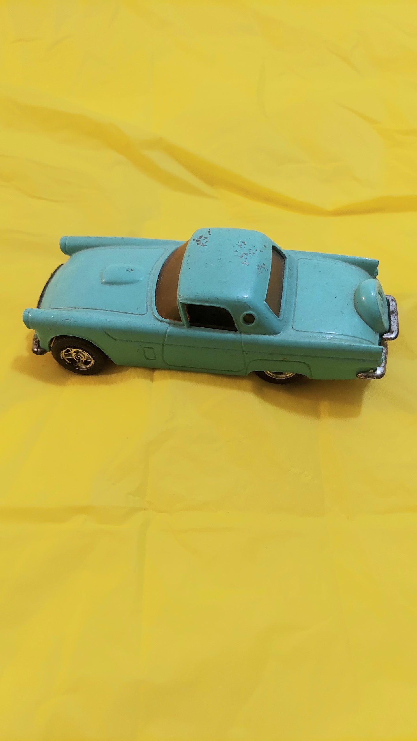 Tootsietoy Die Cast Metal and Plastic '56 T-Bird