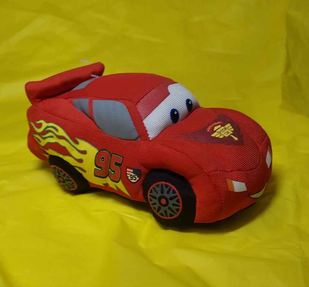 Disney Pixar Lightning Mcqueen hudson hornet piston cup plushy