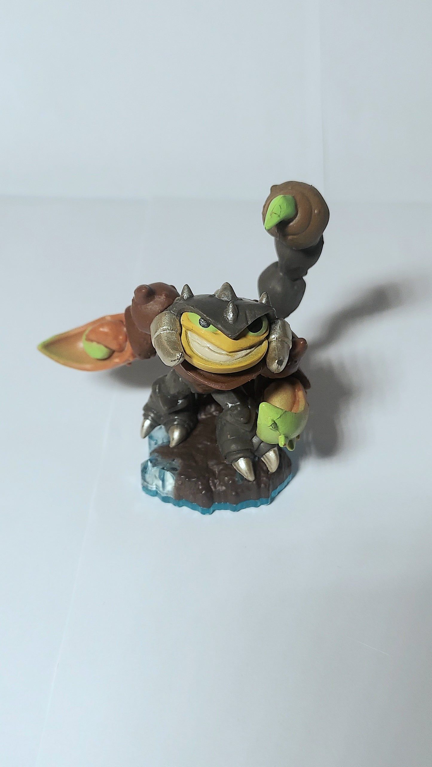 Skylanders Figure Lot Of 5 Shroomboom, Scorp, Grim Creeper,Heavy Duty Sprocket, Wham Shell