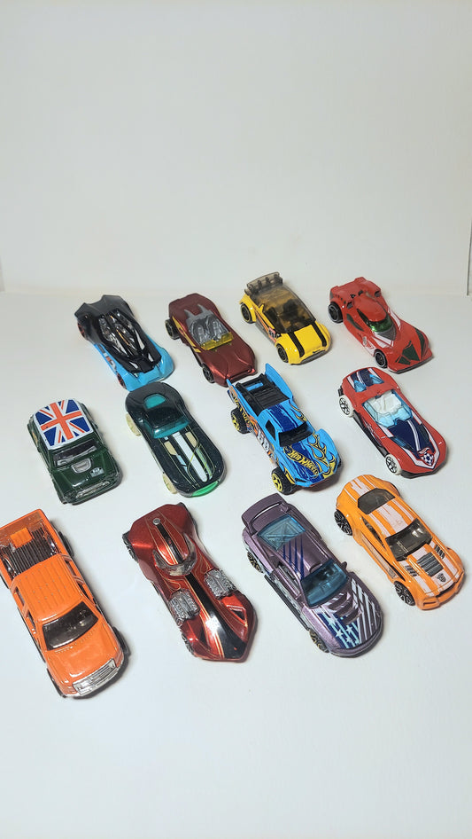 Hotwheels Lot of 12