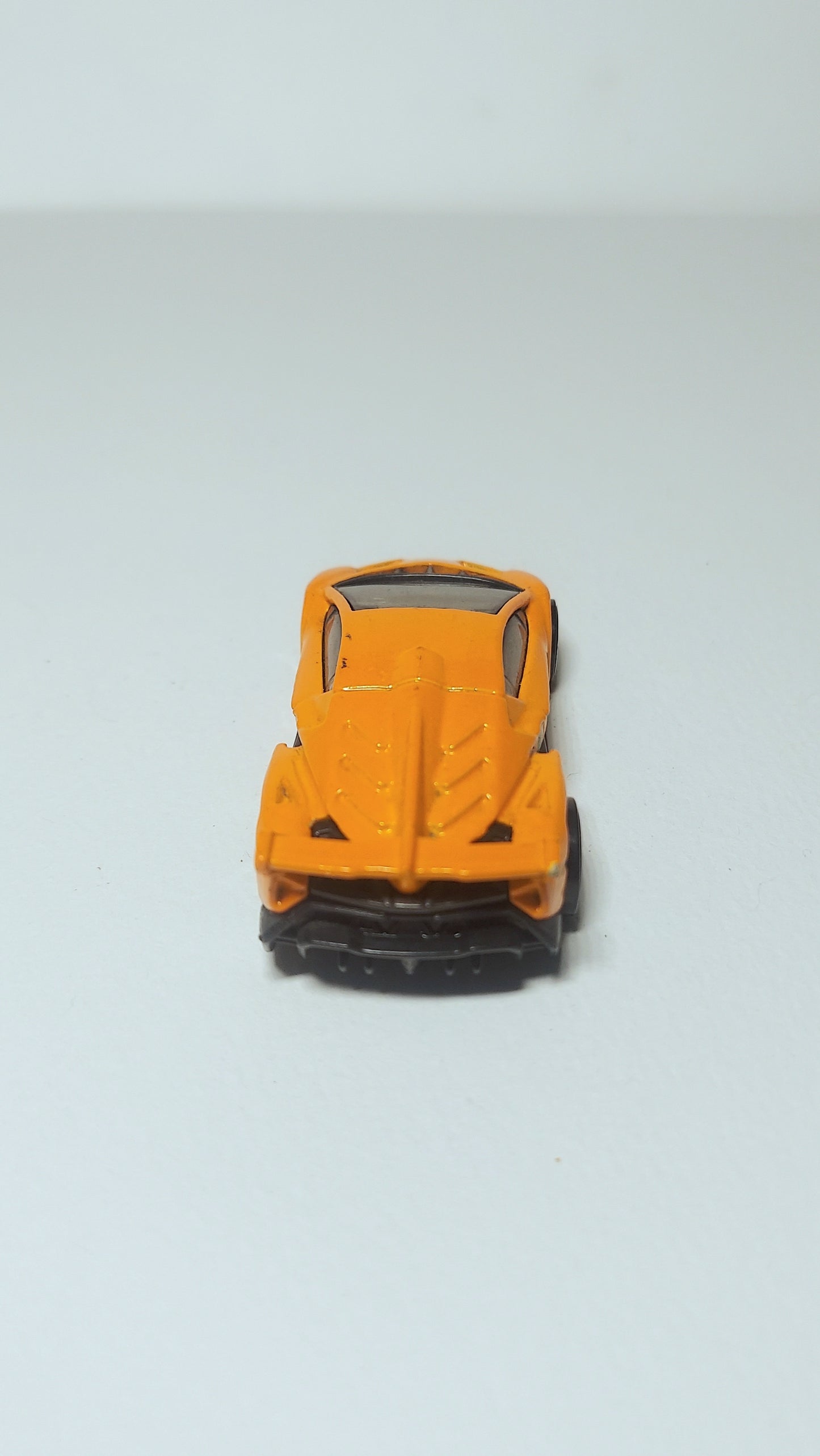 Hot Wheels 2013 Lamborghini Veneno Orange HW CITY