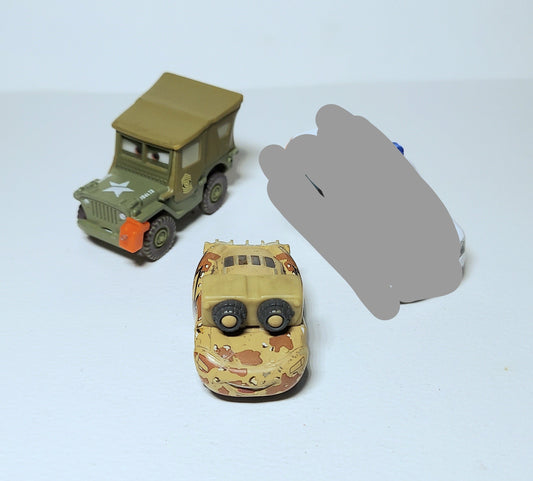 Disney Pixar Cars Lot Lightning McQueen camo night vision goggles, Sarge