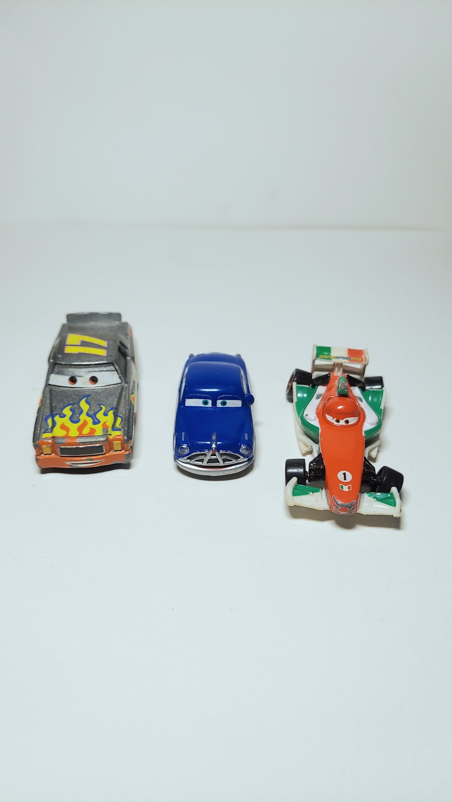 Disney Pixar Cars Lot Francesco Bernoulli, Fabulous Hudson Hornet, Darrell Cartrip