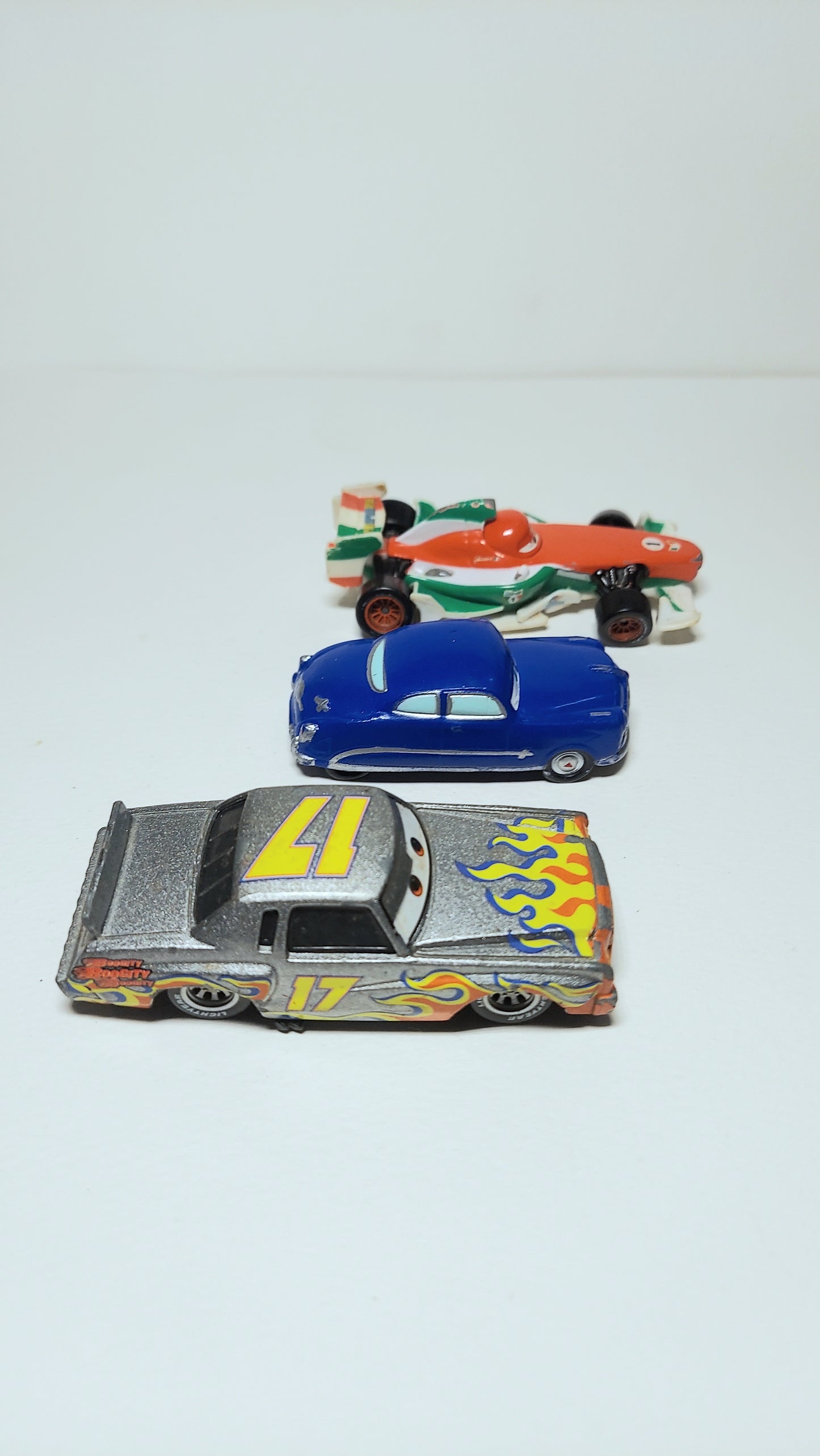 Disney Pixar Cars Lot Francesco Bernoulli, Fabulous Hudson Hornet, Darrell Cartrip