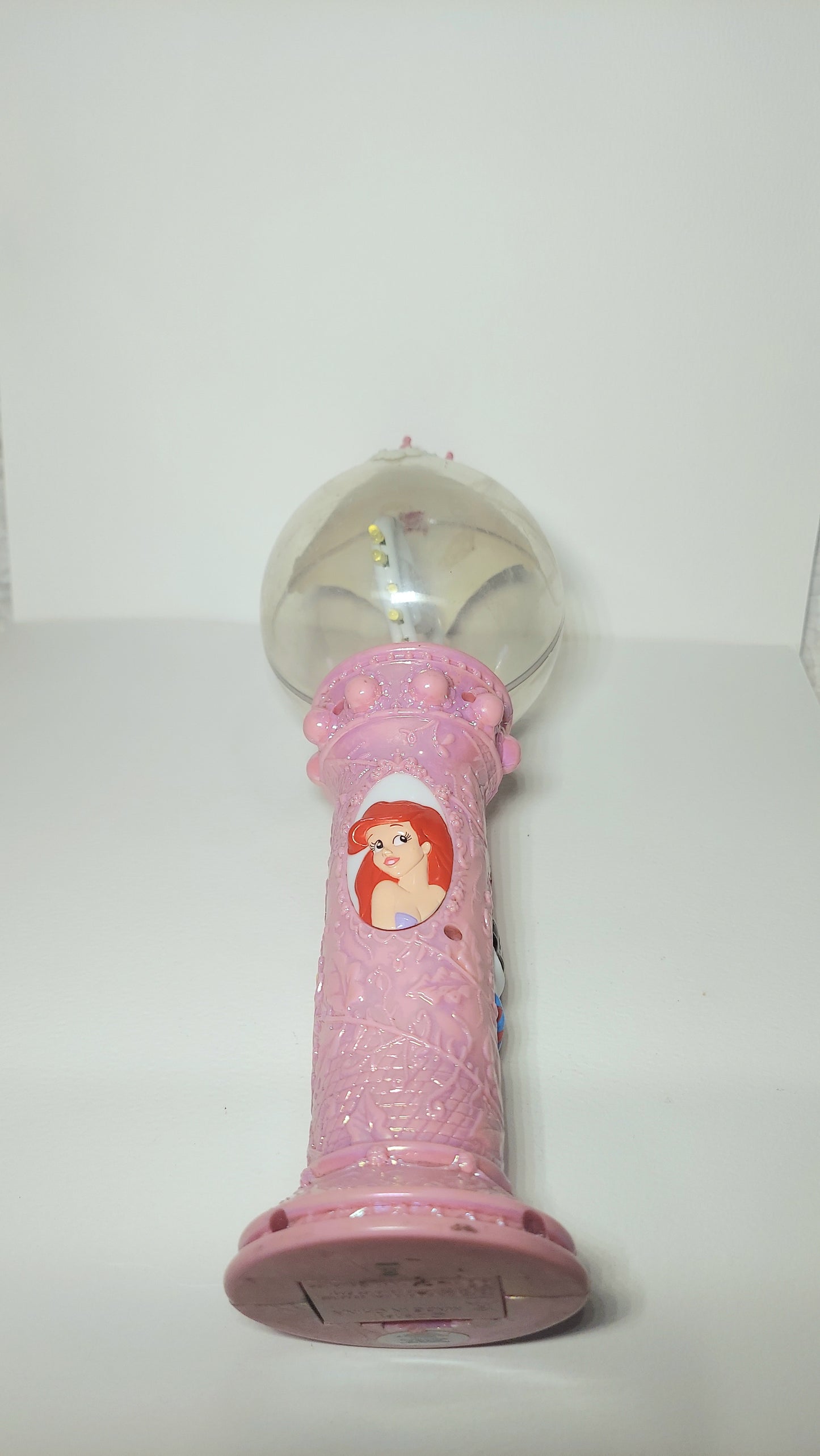 Disney On Ice Magic Spin Light Up Globe/Wand Ariel-Snow White-Cinderella