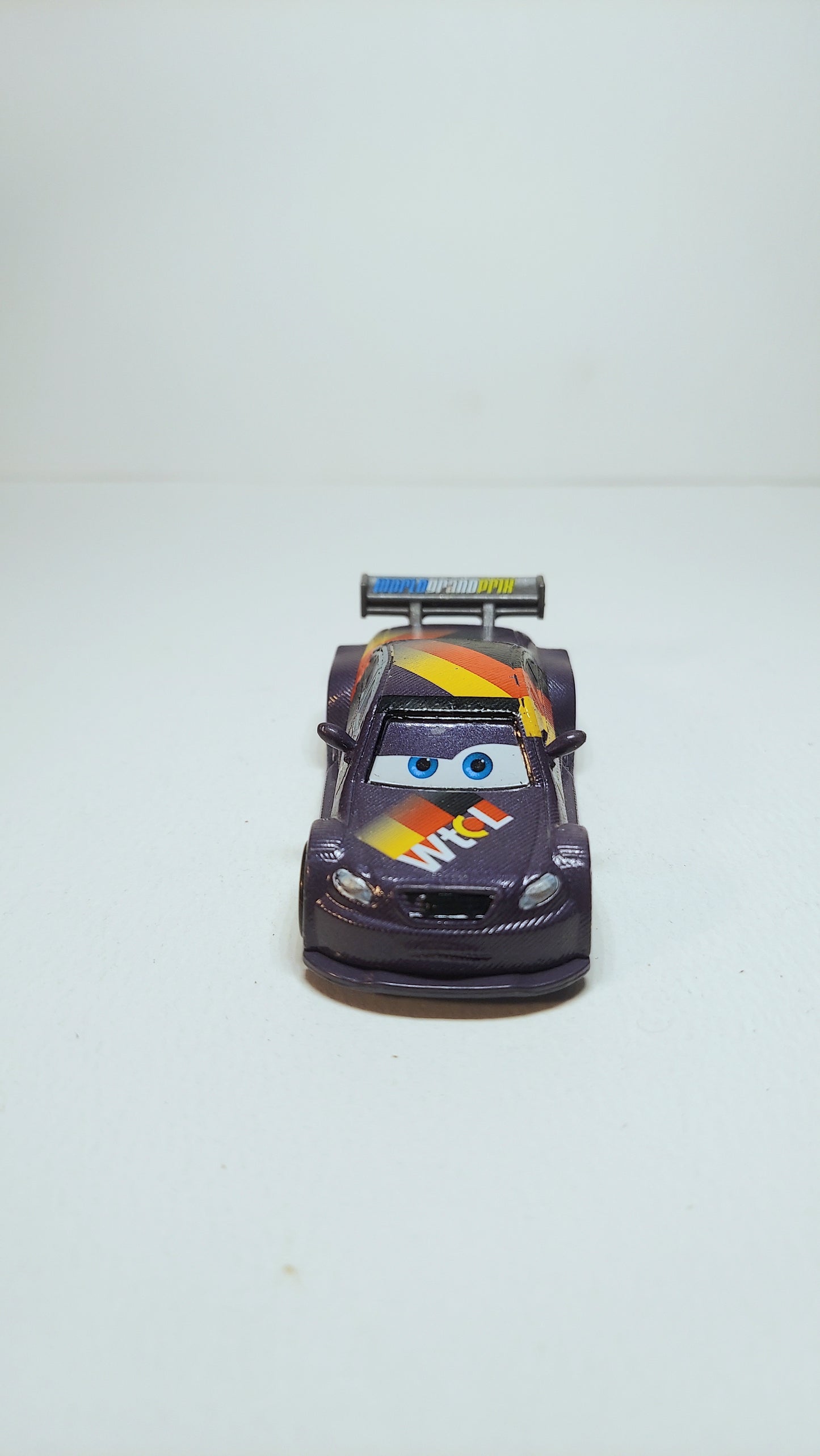 DISNEY PIXAR CARS 2 - MAX SCHNELL #4 toy