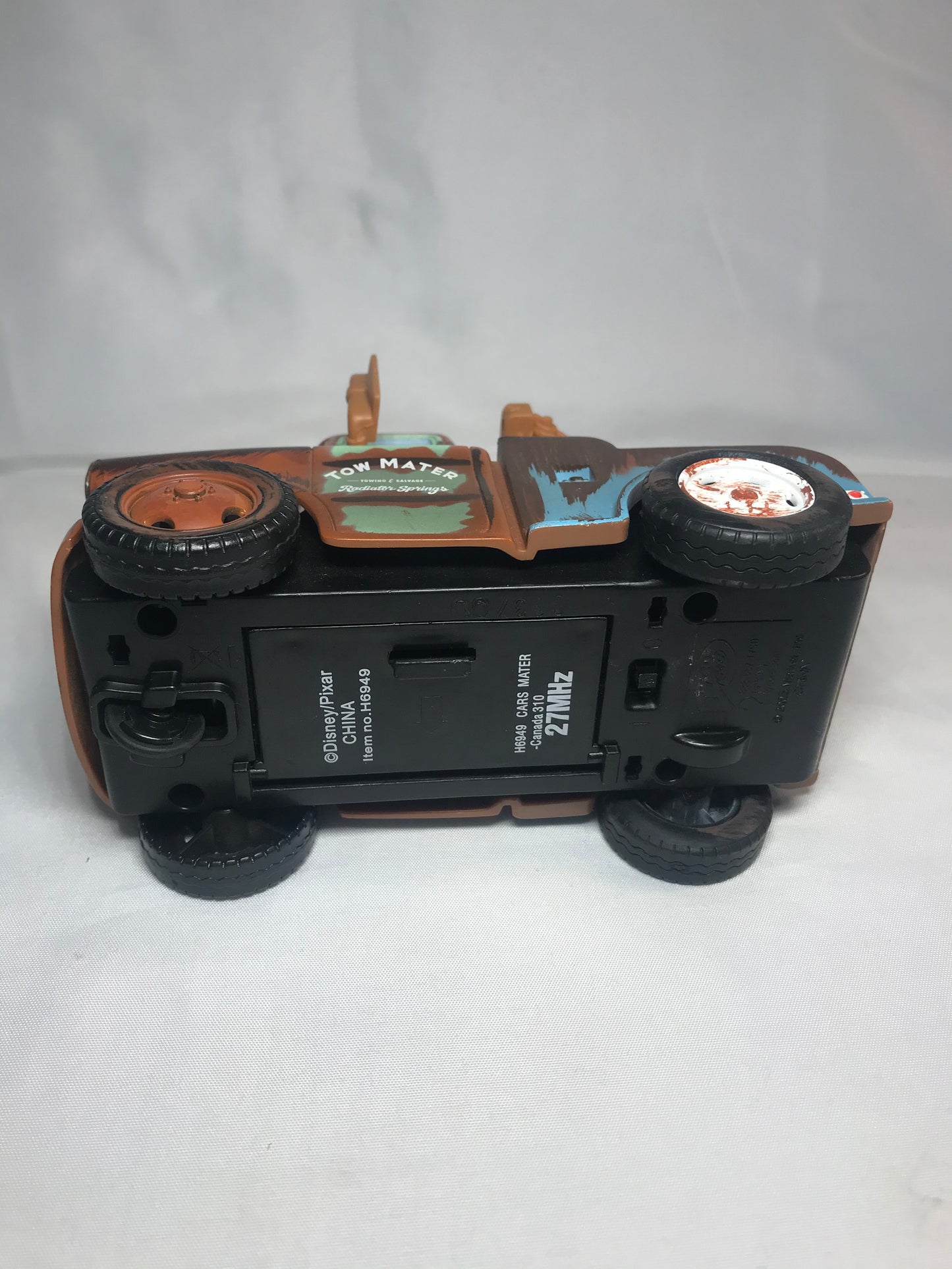 Disney Pixar Cars Tow Mater Radio Remote Control H6949 2006 R/C Tyco