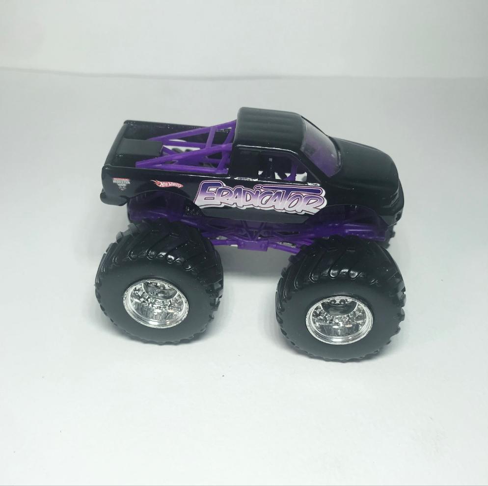 Hot Wheels Mattel Eradicator Monster Jam truck 1:64 die-cast