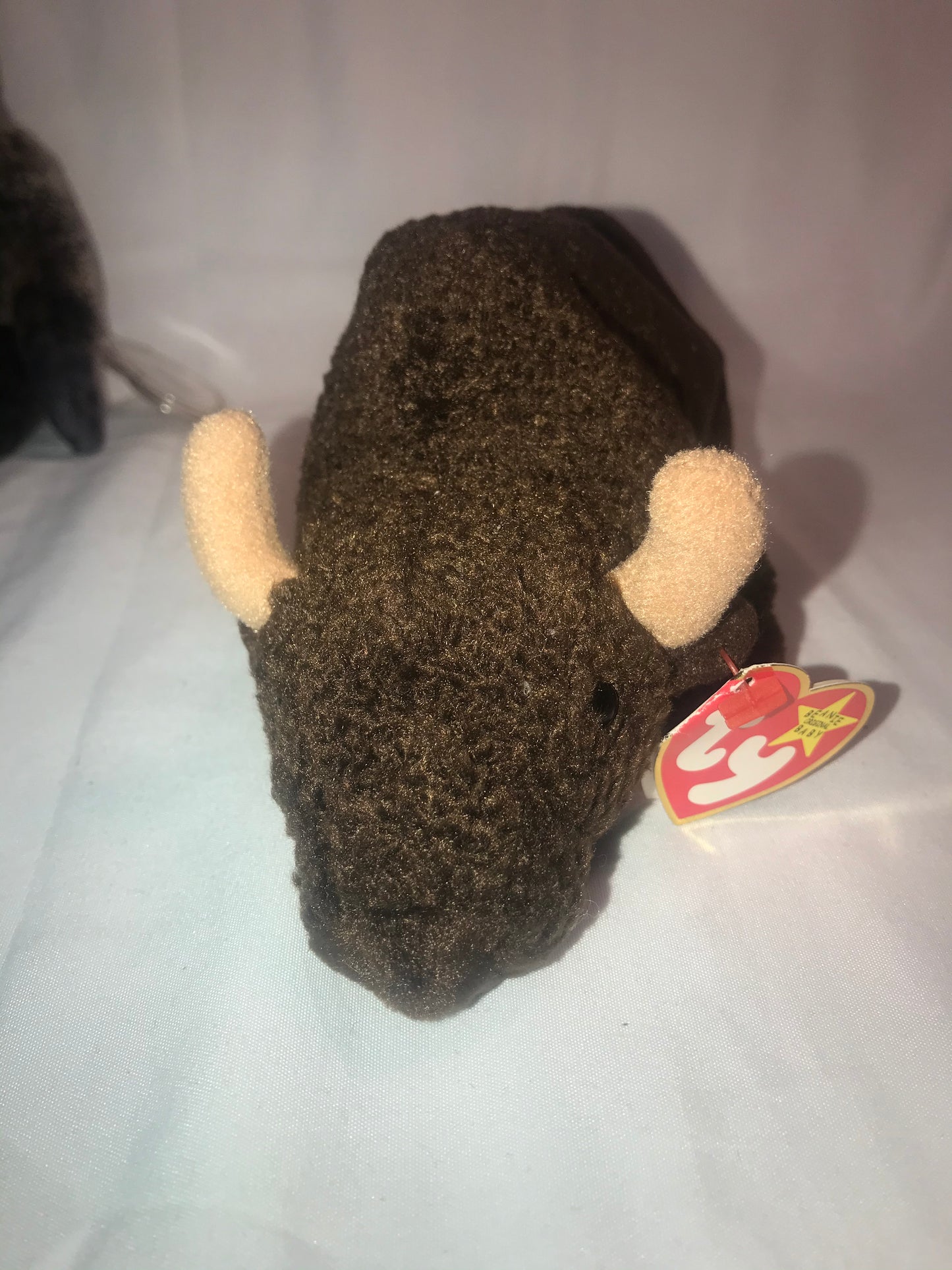 Rare Retired Ty Beanie Baby Slowpoke and “Roam” the ty Buffalo (Set of two).