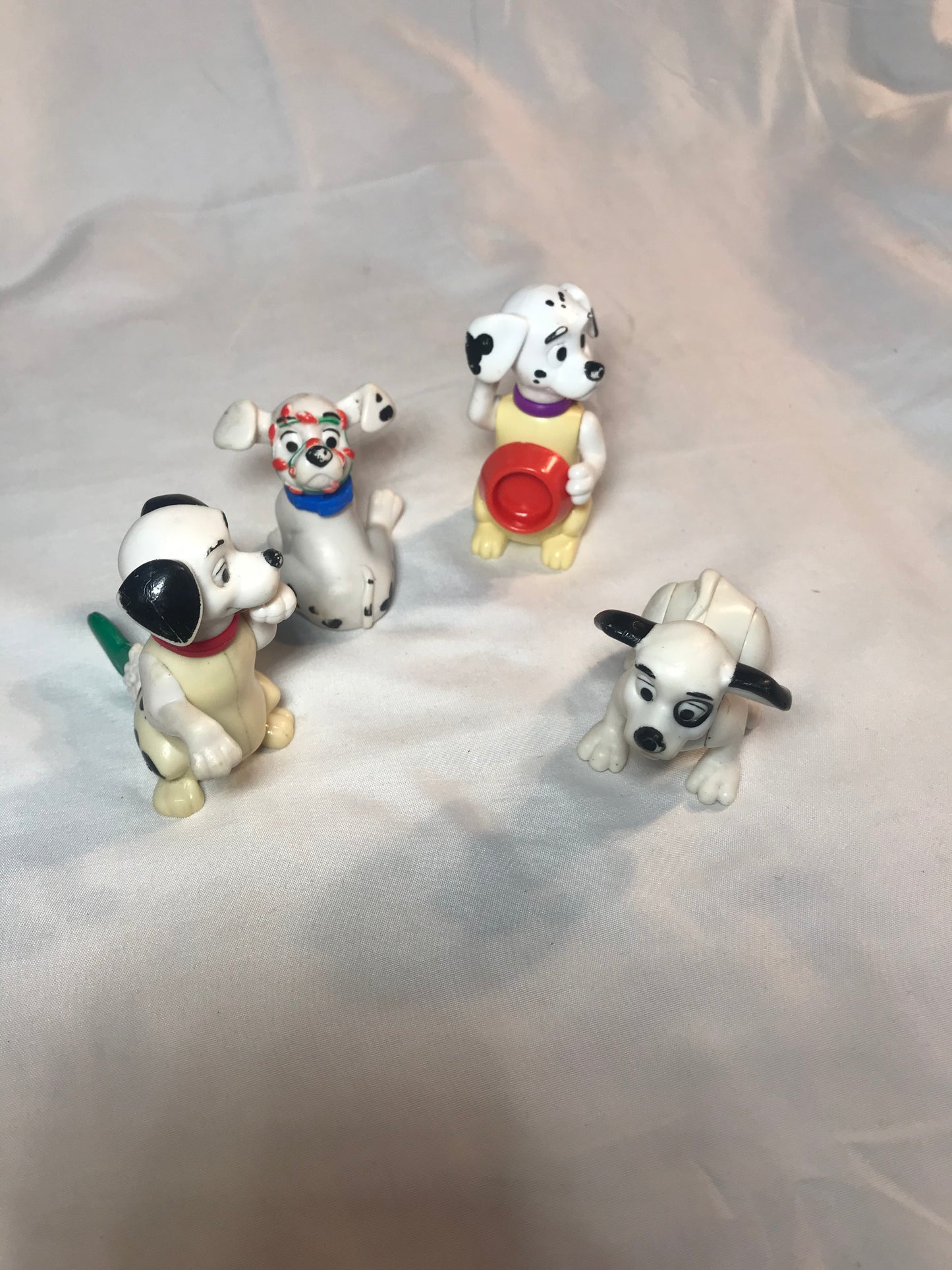 Disney 101 Dalmatians Mini Figure Characters Dog Puppy Lot Of 8