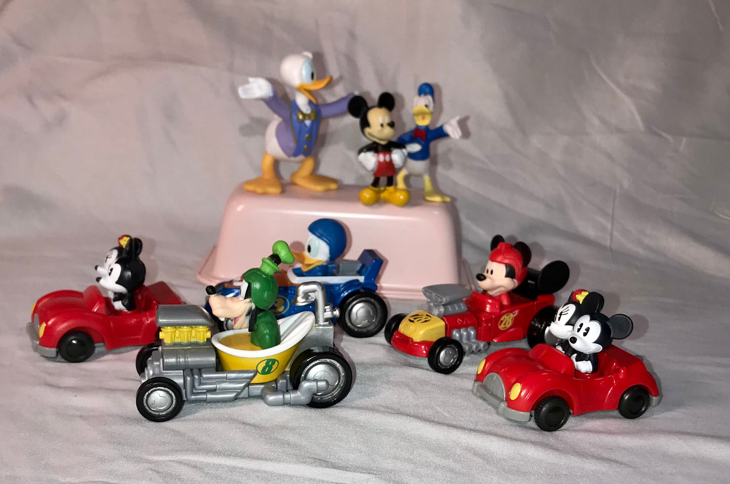 Disney figurines mixed lot of 8