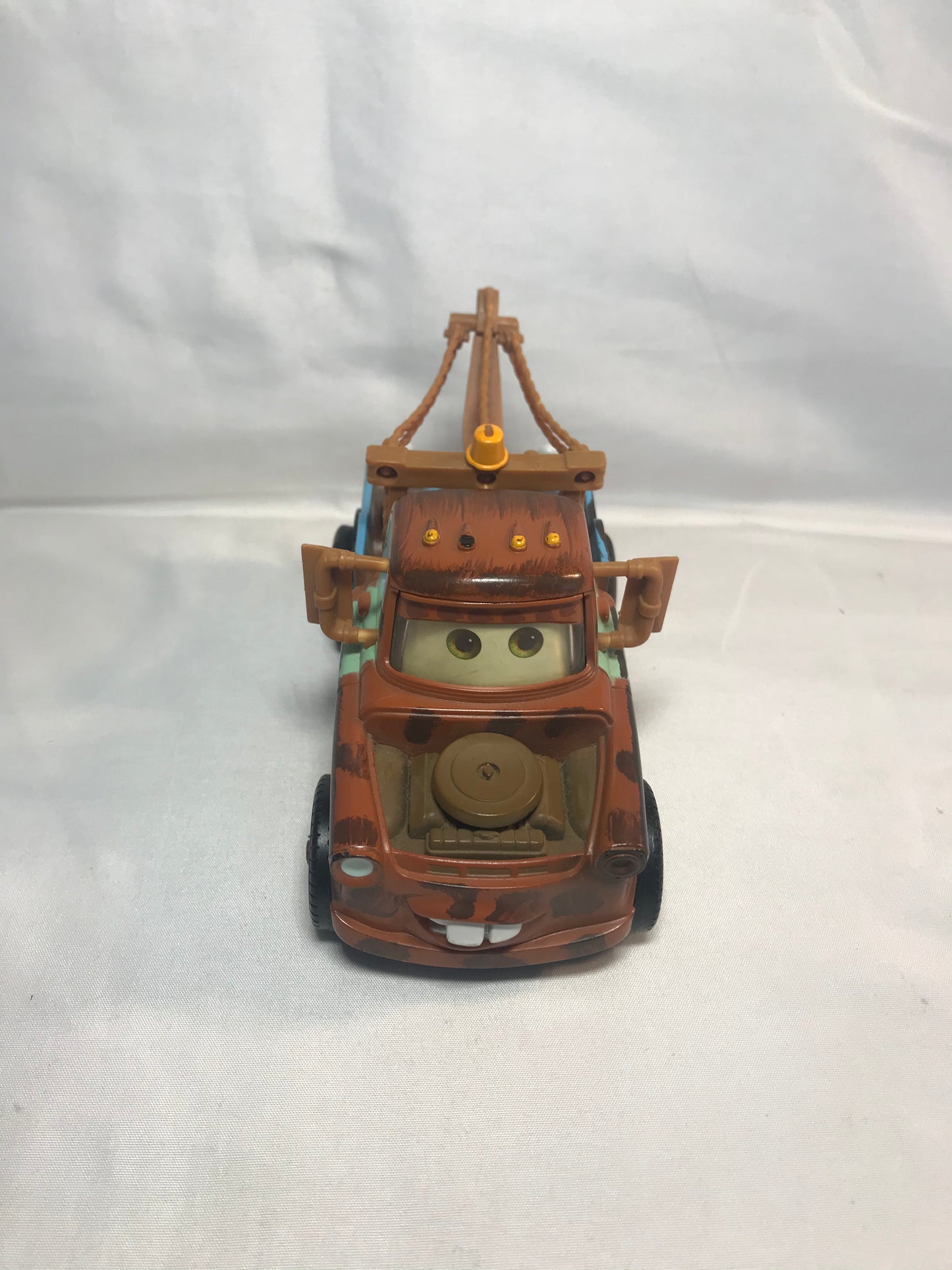 Disney Pixar Cars Tow Mater Radio Remote Control H6949 2006 R/C Tyco