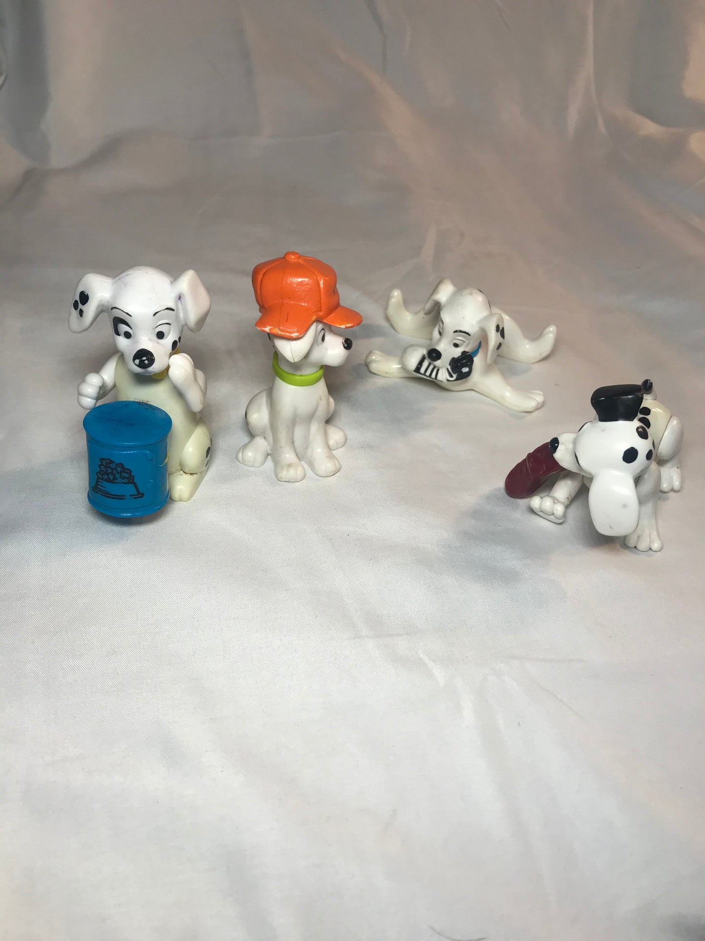 101 Dalmatians Mini Figure Characters Dog Puppy Lot Of 4 Disney