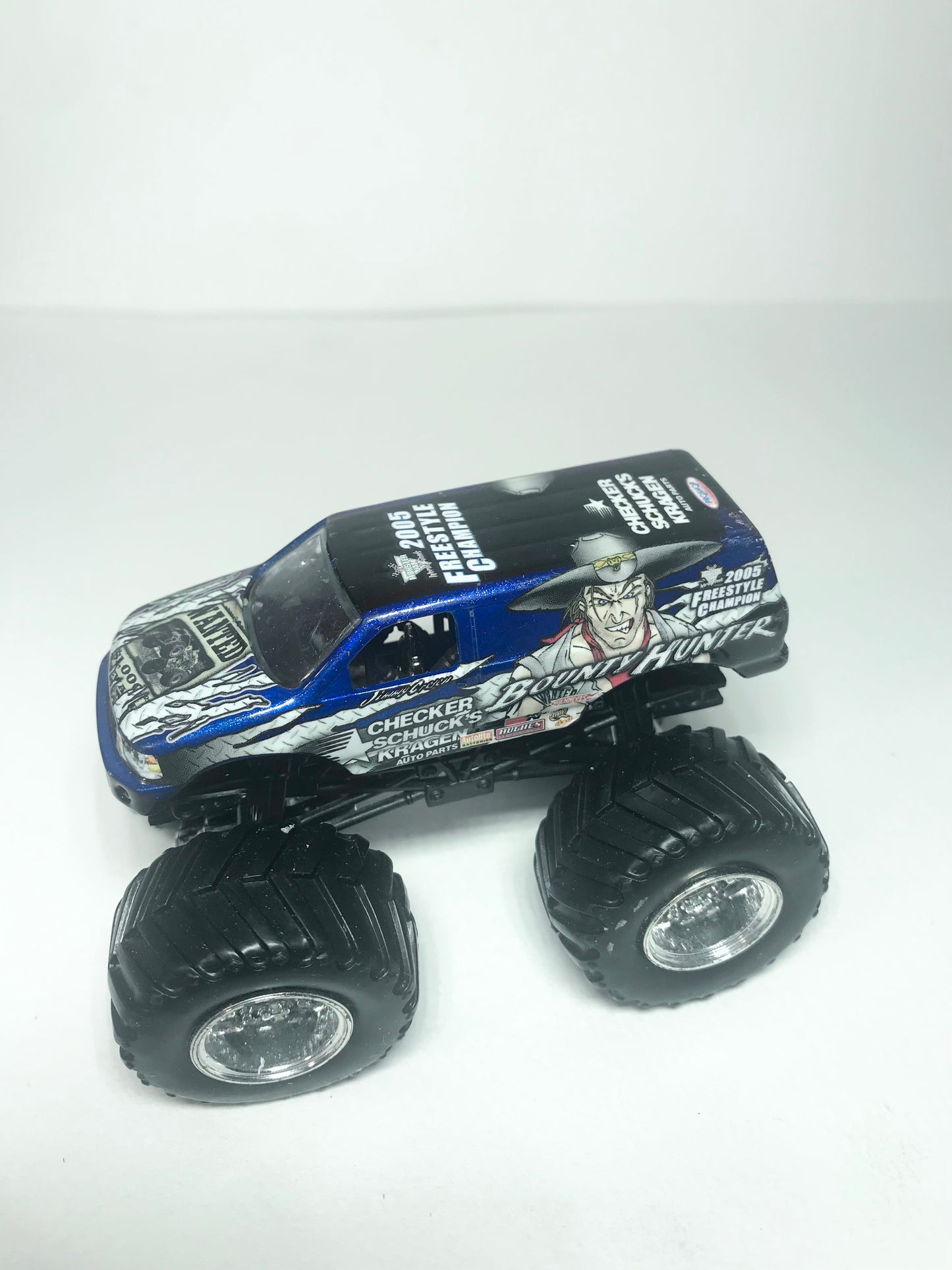 Hot Wheels Monster Jam BOUNTY HUNTER EDGE GLOW 1:64 2005 Freestyle Champion !!!