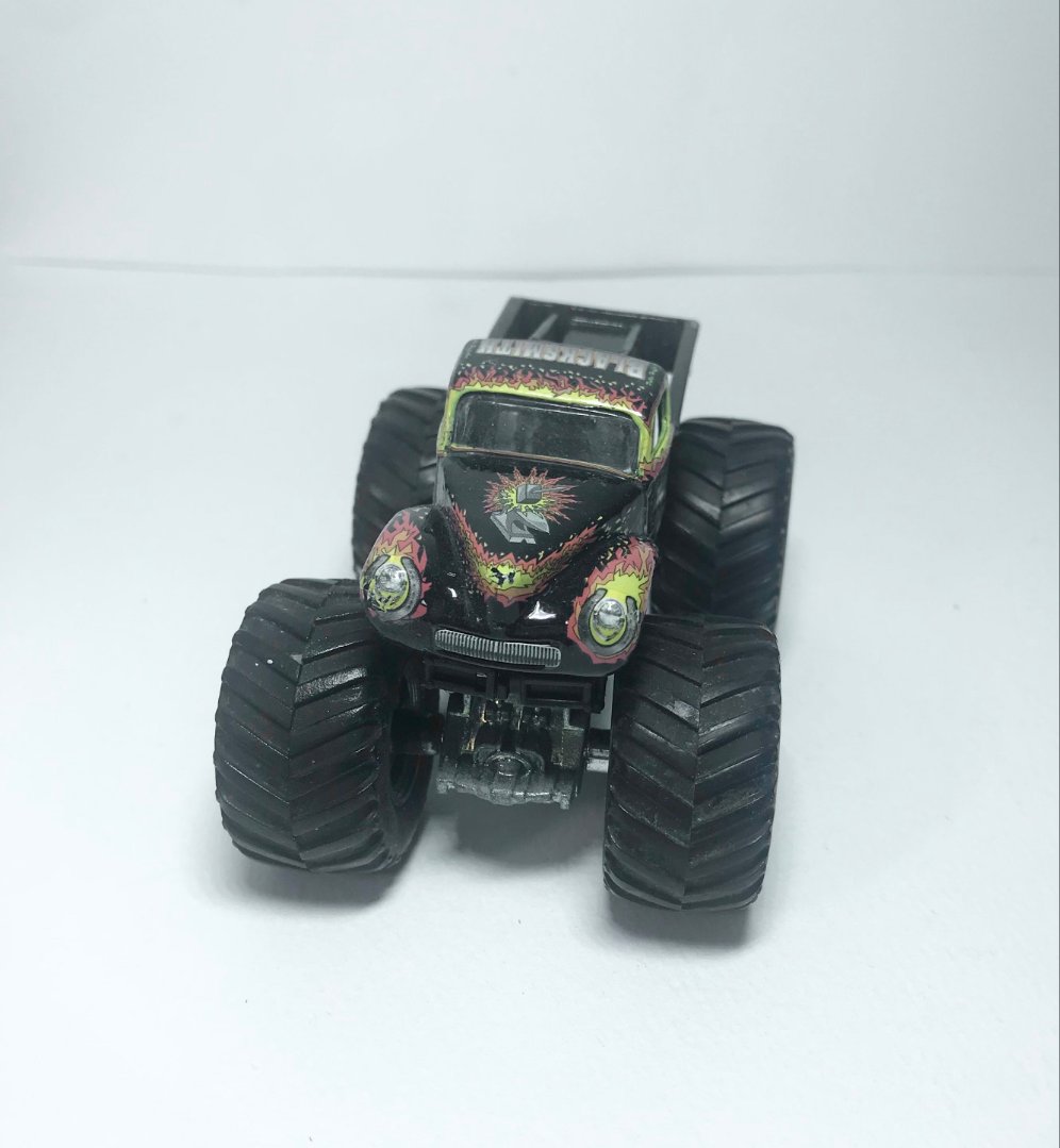 Hot Wheels Monster Jam- Blacksmith