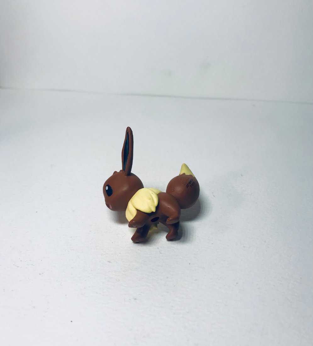 Pokemon Eevee Figure