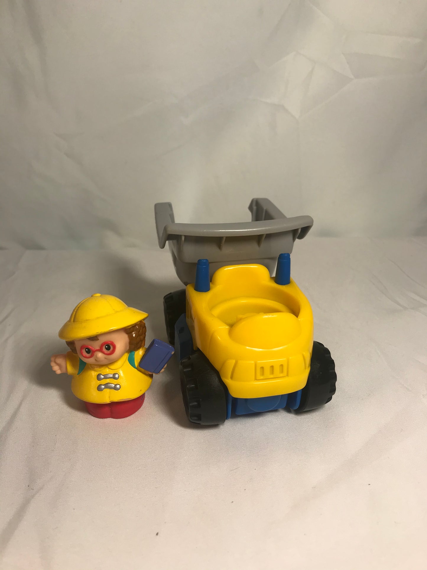 Fisher Price Little People "Maggie and Dump Truck" Toy