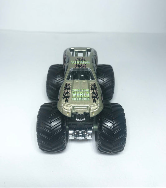 SPIN MASTER MONSTER JAM RETRO EDITION TRUCK 2002 TEAM MEENTS Loose